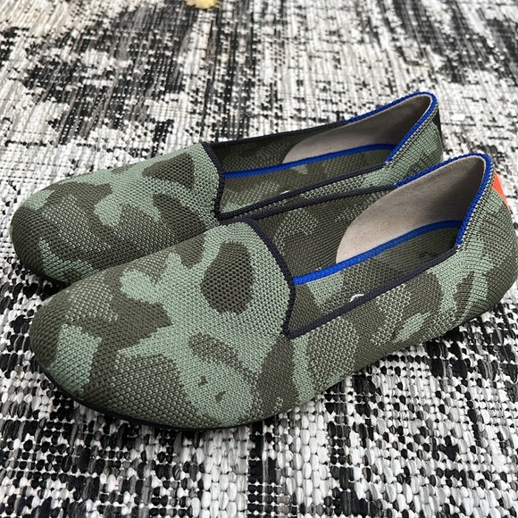 Girls Rothy’s - Picture 3 of 6